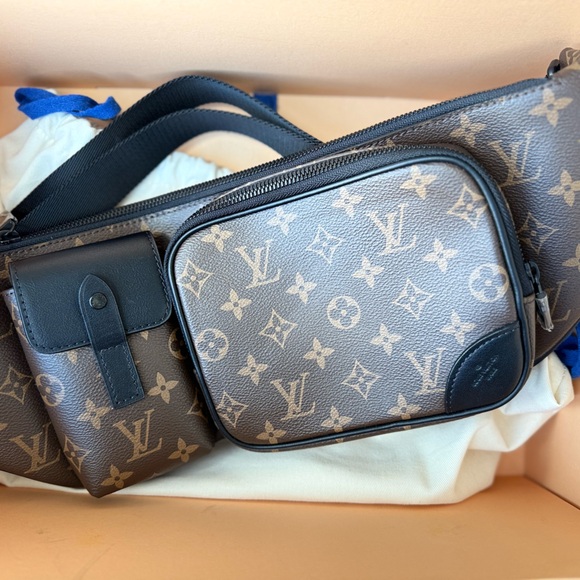 Louis Vuitton Brown and Black Monogram Belt Bag - Picture 1 of 3